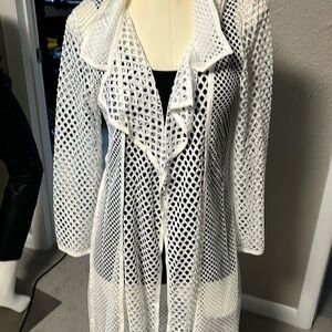 nwt White lace duster with ribbon hemlines polyester open closure by Adore